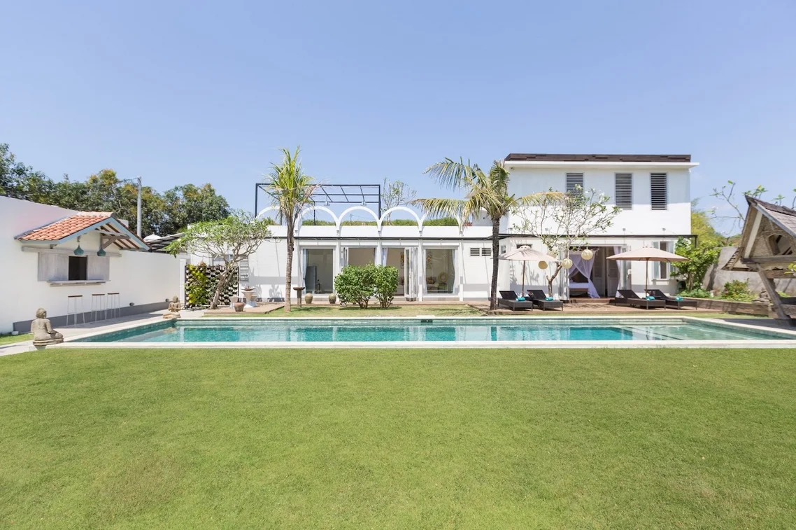 Elegant 5BR Villa in Jimbaran – Walk to Beach & Seafood Heaven – BVI9174 — image 8
