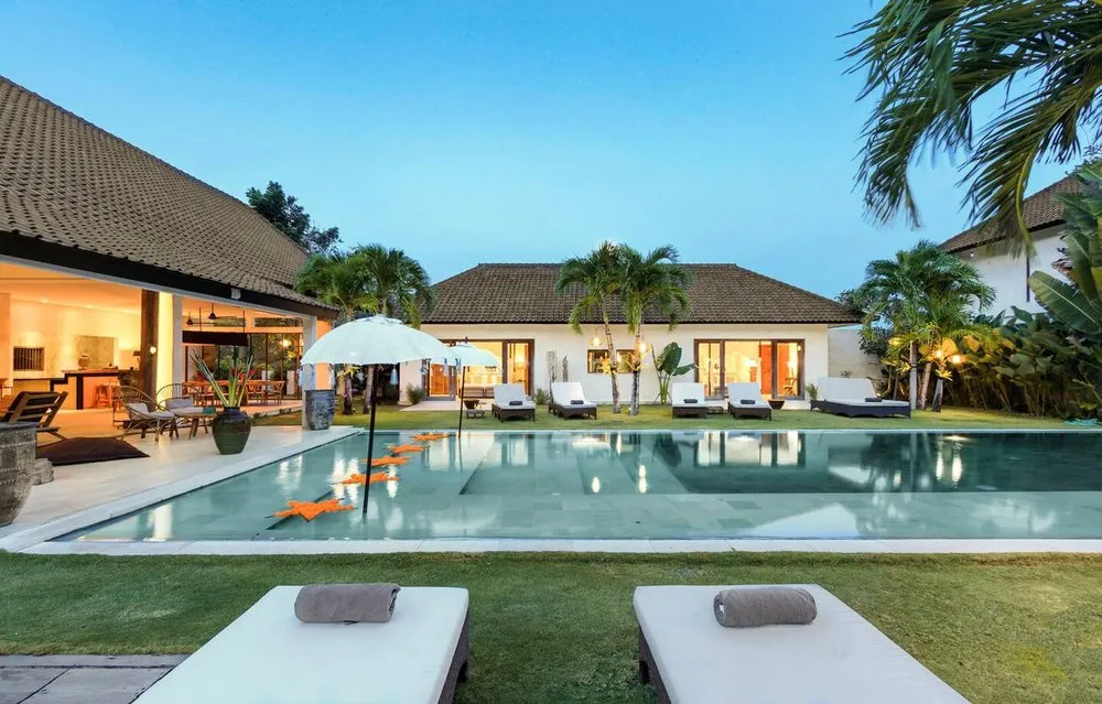Villa Iluh in Seminyak — image 1