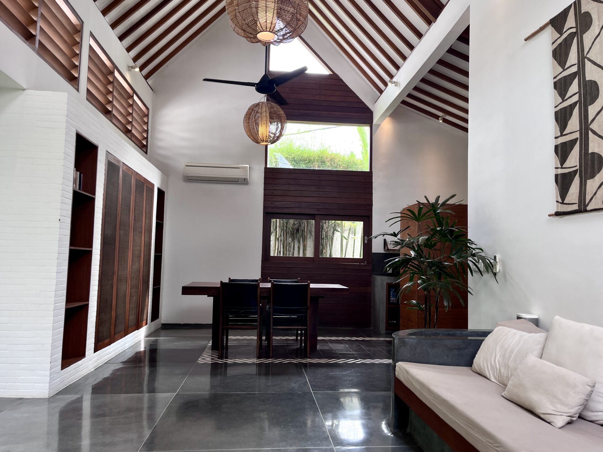 Bali Villa Long Term Rentals in Umalas — image 14