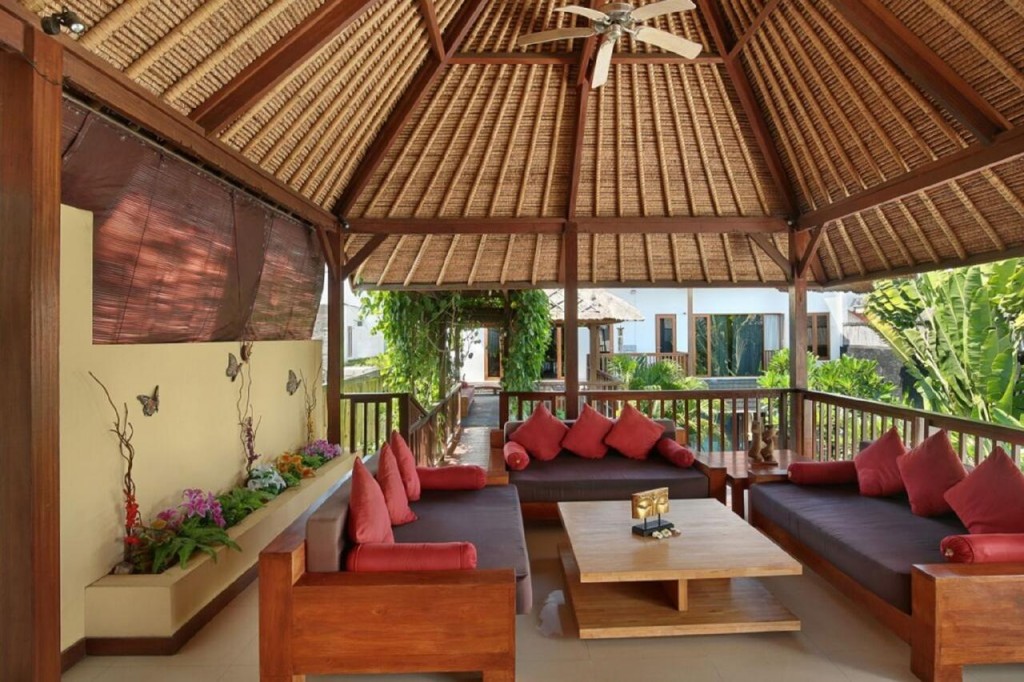 VILLA BLUE — 6BR Villa Rental in Seminyak — image 17