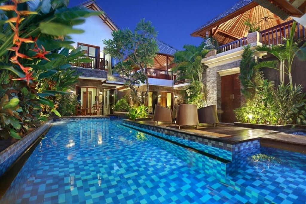 VILLA BLUE — 6BR Villa Rental in Seminyak — image 10