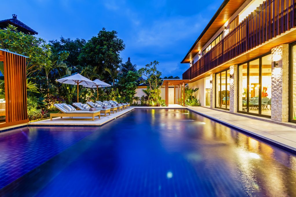 THE BOTANICAL — 6BR Villa Rental in Seminyak