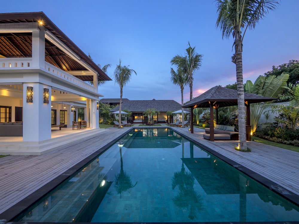 VILLA EVA — 6BR Villa Rental in Seminyak — image 3