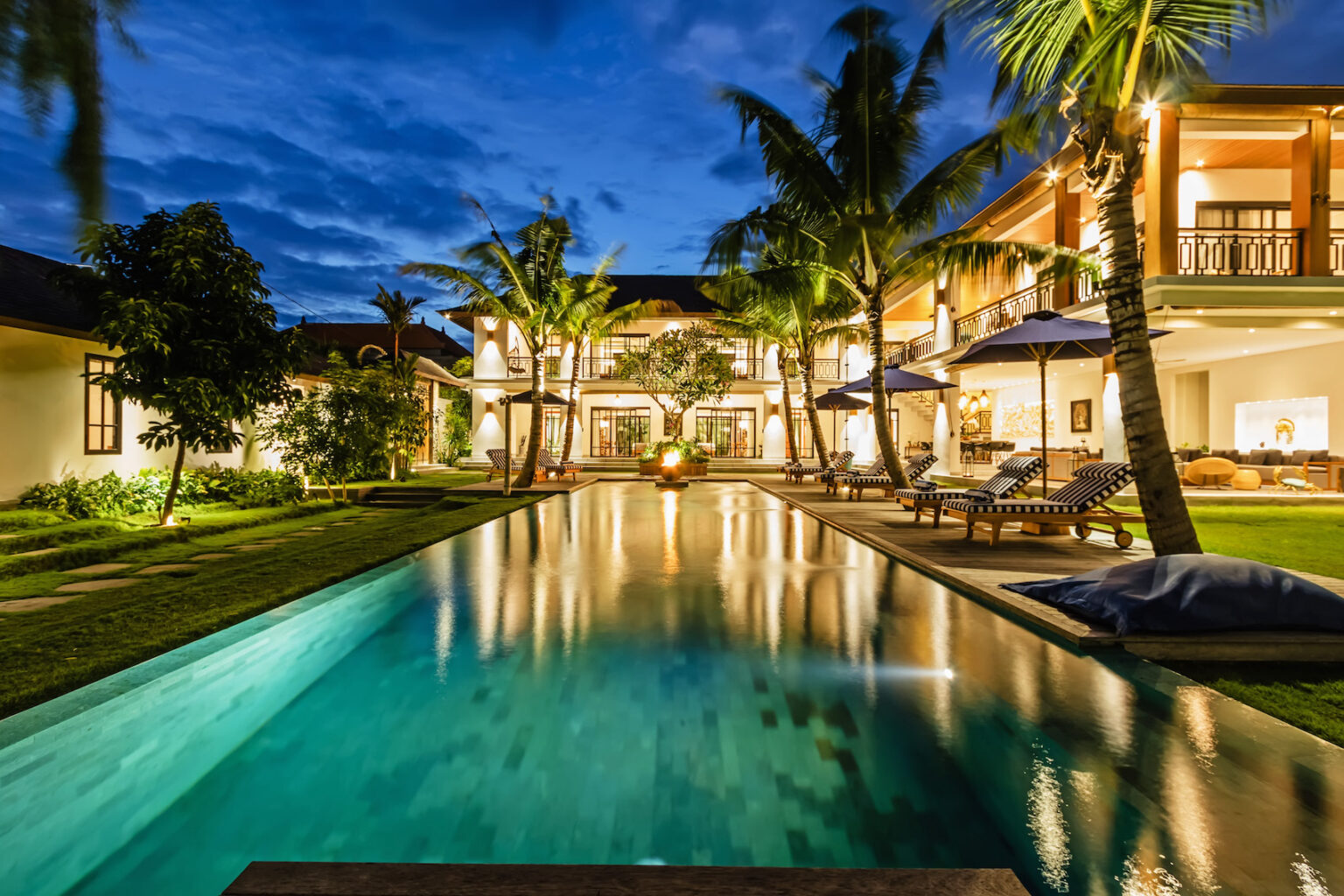 HERITAGE VILLA — 6BR Villa Rental in Canggu