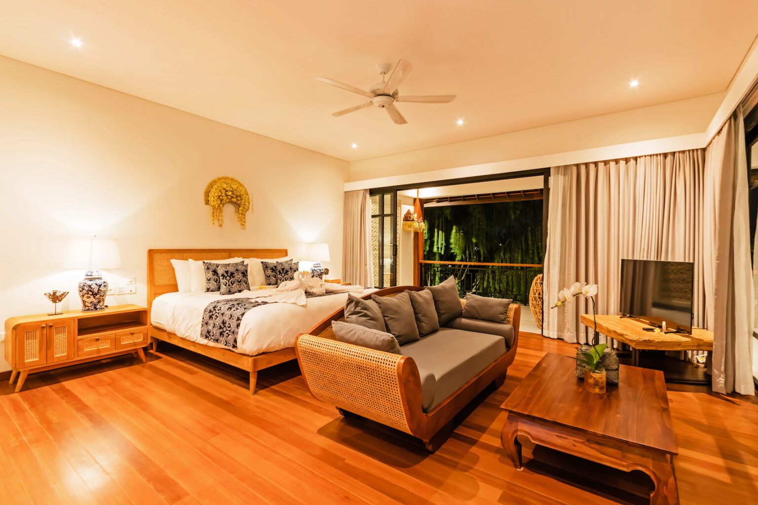 HERITAGE VILLA — 6BR Villa Rental in Canggu — image 5