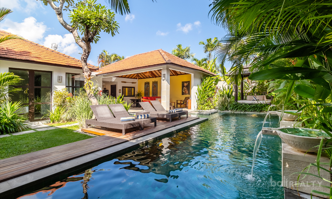 Investment-Ready Three-Bedroom Villa in Central Legian, Near Double Six Beach – 2969