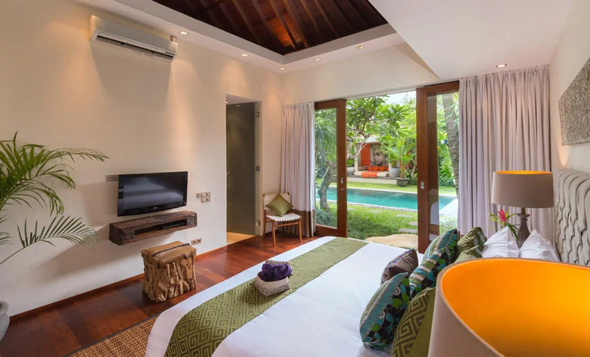 Lush 3-Bedroom Seminyak Villa with Private Pool, Chef & Tropical Garden – BVI1572 — image 7