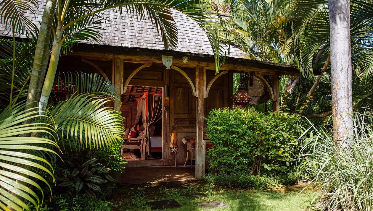 Luxe 5BR Canggu Villa – Heritage Charm, 150m to the Beach – BVI4772 — image 17