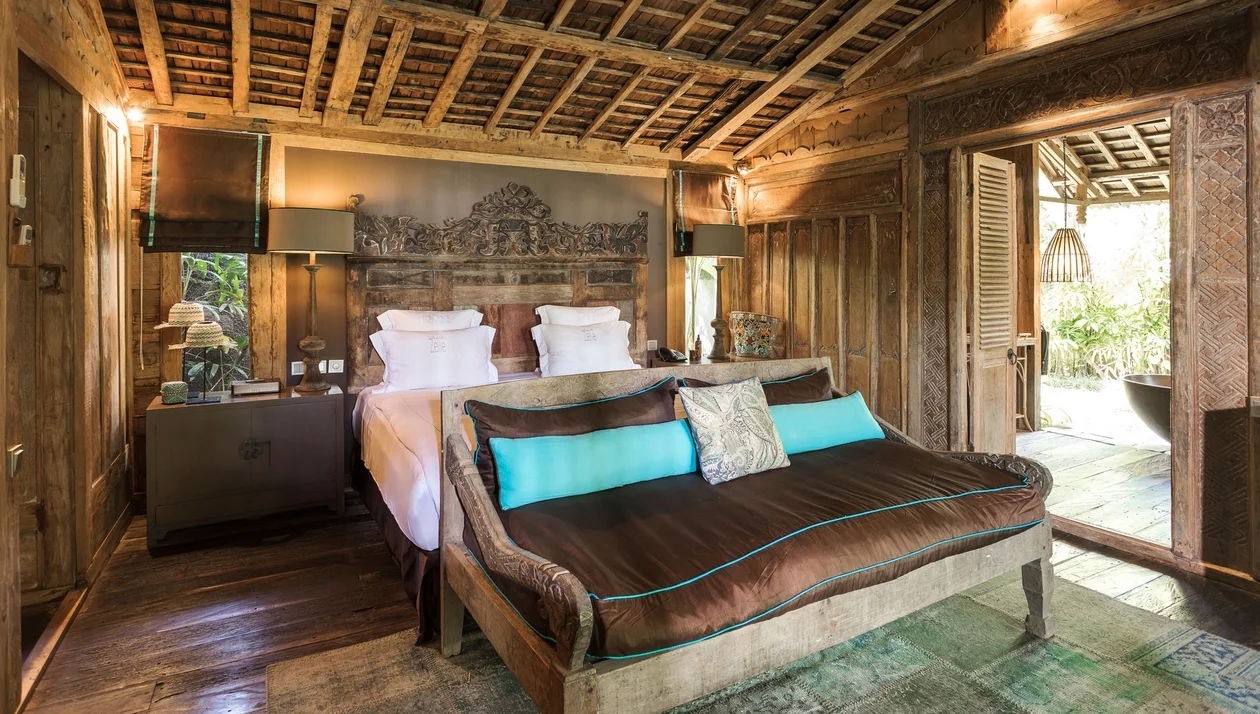 Luxe 5BR Canggu Villa – Heritage Charm, 150m to the Beach – BVI4772 — image 8