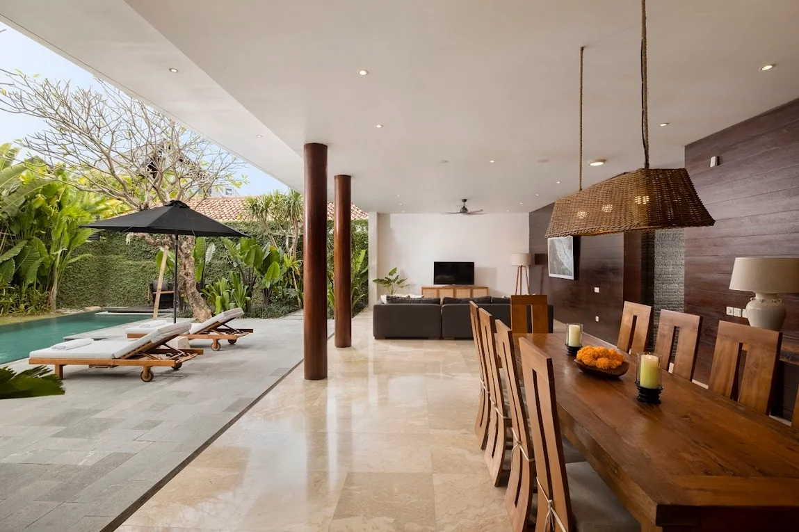Luxurious 3BR Modern Villa in Prime Berawa, Canggu — image 7