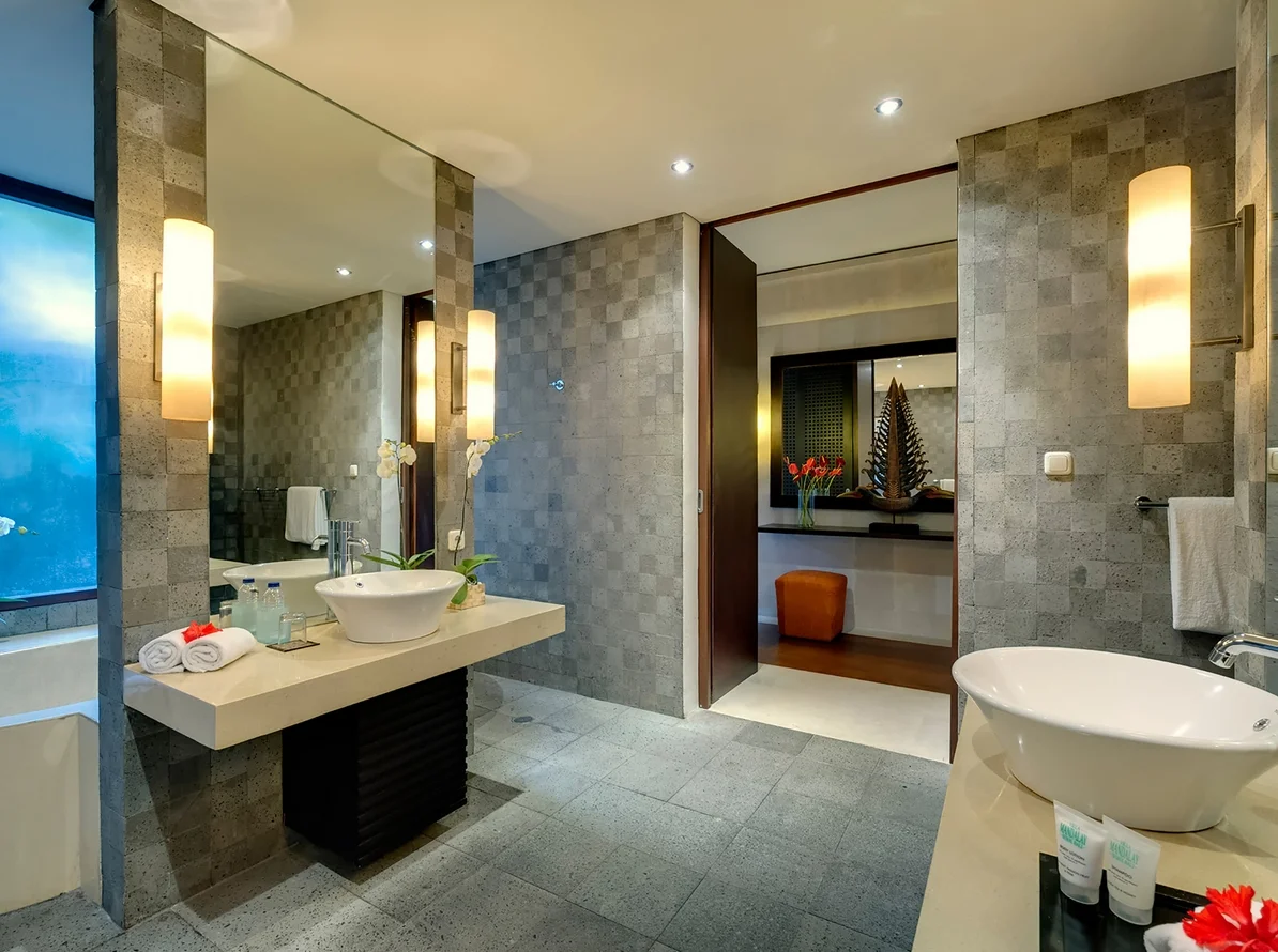 Luxury 7-Bedroom Retreat with Infinity Pool & Rice Field Views in Tanah Lot – BVI3024 — image 15