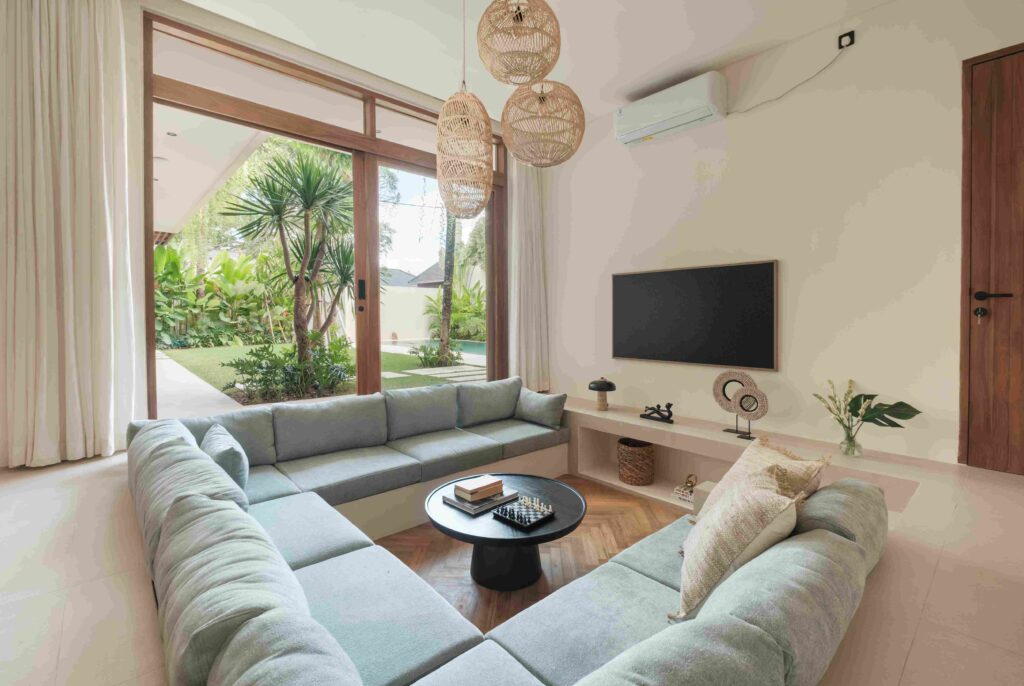 Villa Manu Made Sanur — image 3