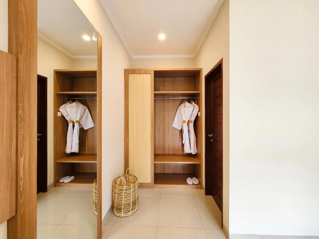 2-Bedroom Modern Villa with Private Pool in Umalas – Modern Retreat — image 18