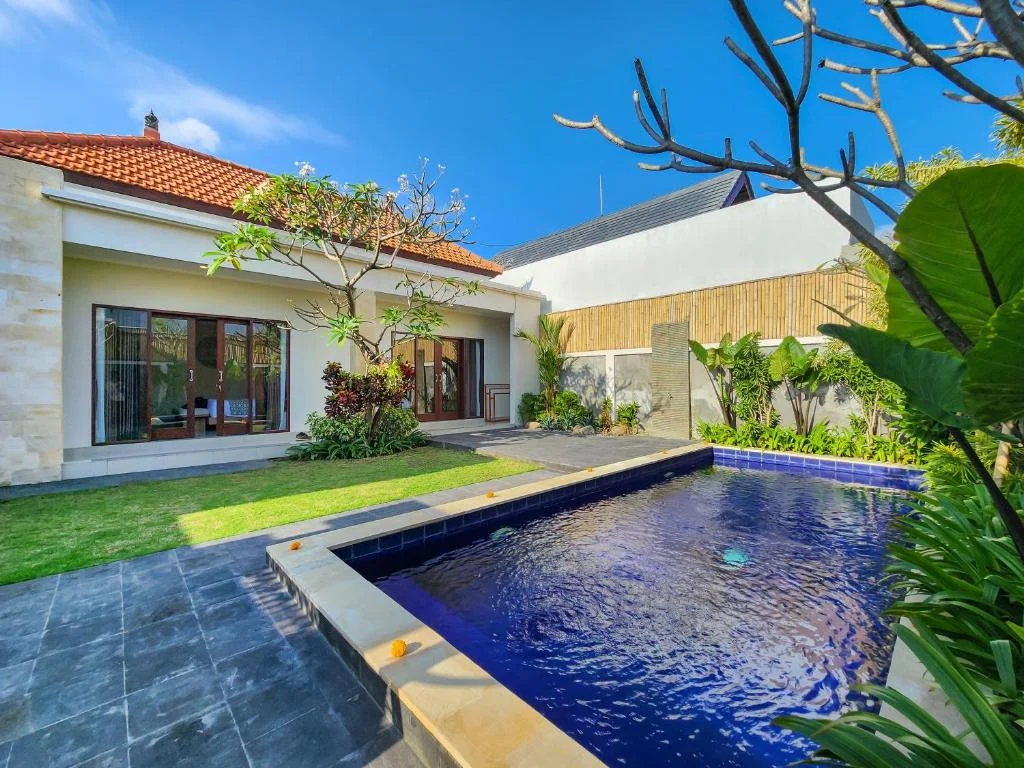2-Bedroom Modern Villa with Private Pool in Umalas – Modern Retreat — image 4