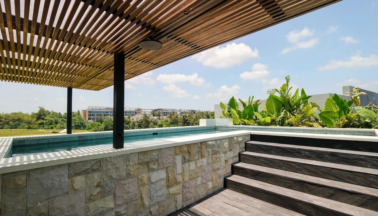 3-Bedroom Villa with Rooftop Pool in Pererenan Canggu – Modern Villa — image 15