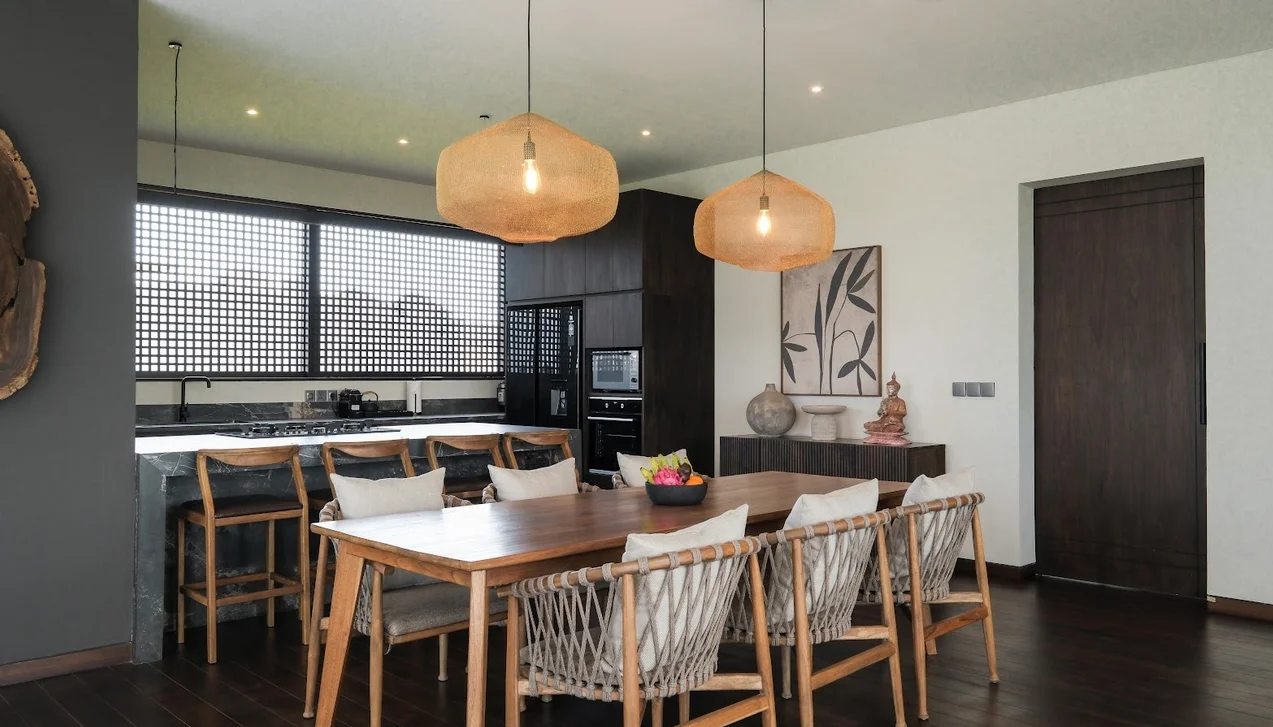 3-Bedroom Villa with Rooftop Pool in Pererenan Canggu – Modern Villa — image 12