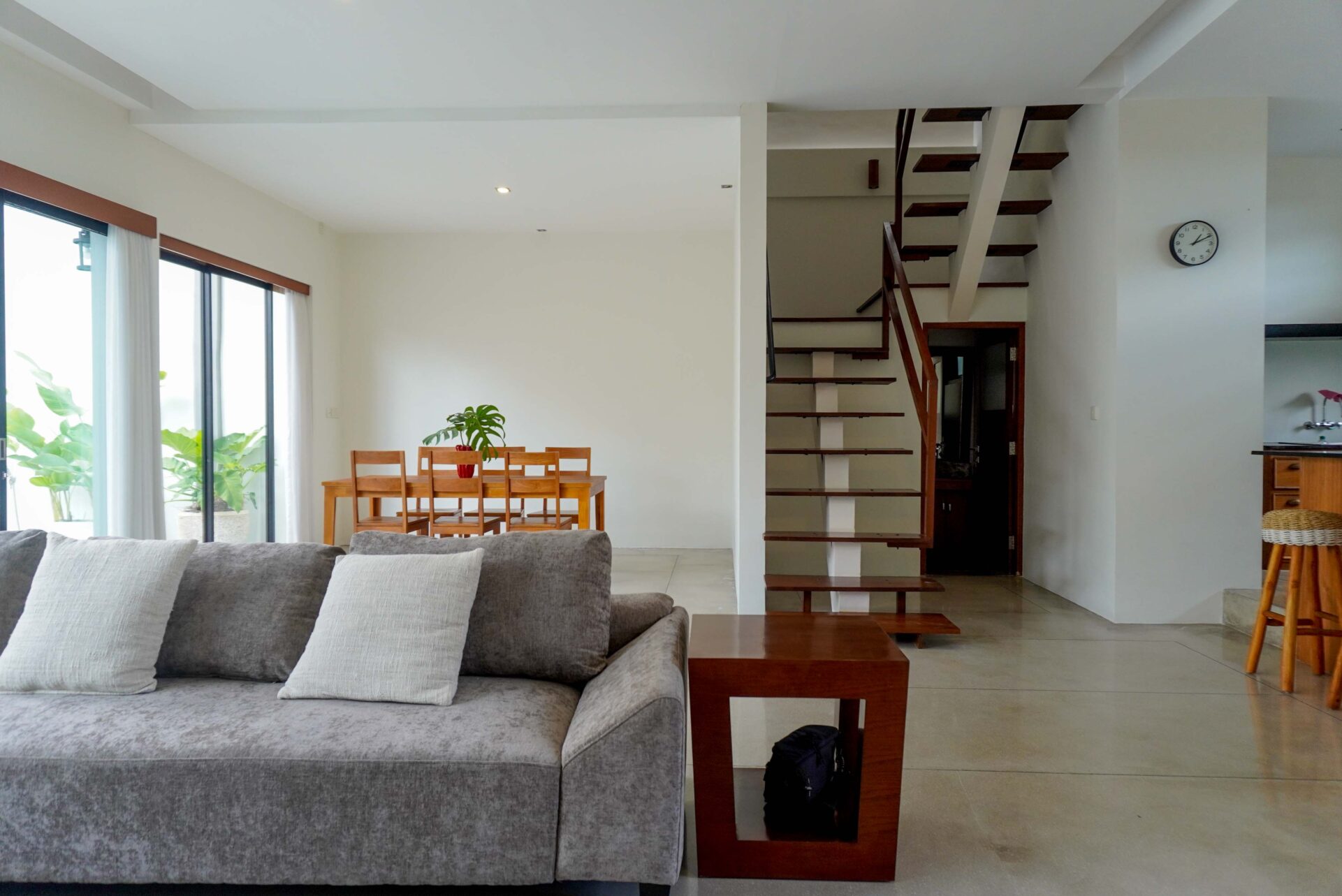 Modern 3 bedroom villa in Central Seminyak — image 4