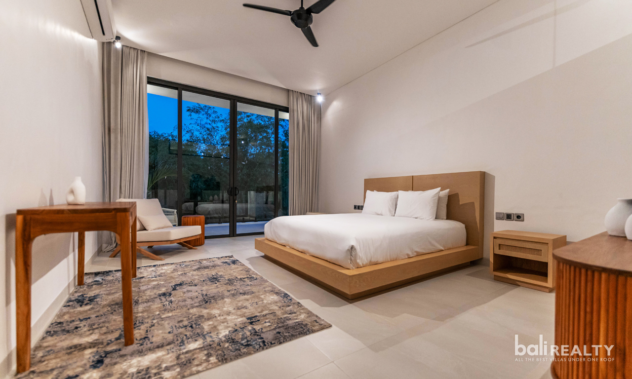 River view 3 bedroom Villa in Central Pererenan Beachside – 3010 — image 10