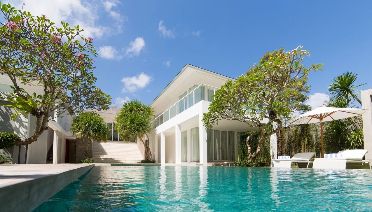 Private Luxury Villa in Canggu – 4BR, 20m Pool, Family Friendly – BVI1042