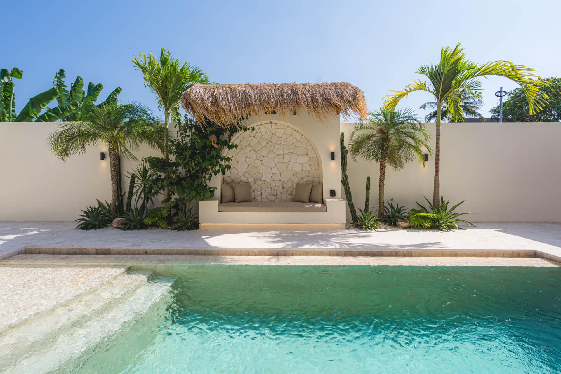 Rice Field Villa with Private Rooftop & Wellness Area in Munggu — image 2