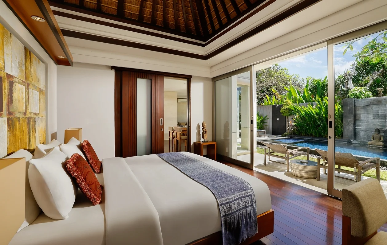 Romantic 1-Bedroom Villa with Private Pool in Jimbaran – Near Kedonganan Beach — image 3