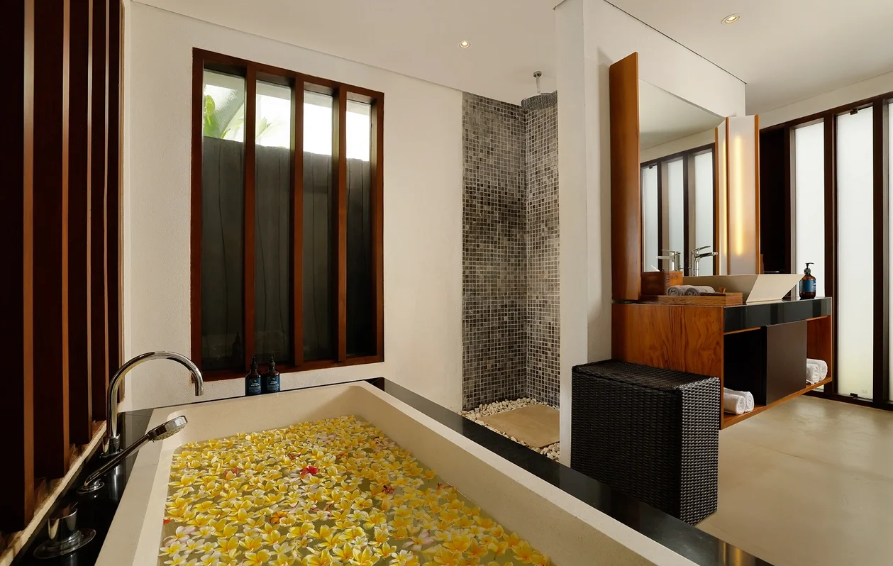 Romantic 1-Bedroom Villa with Private Pool in Jimbaran – Near Kedonganan Beach — image 7