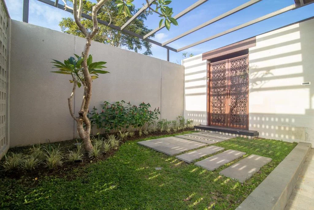 4-Bedroom Private Pool Villa Rental in Tanah Lot – Stylish Villa — image 16