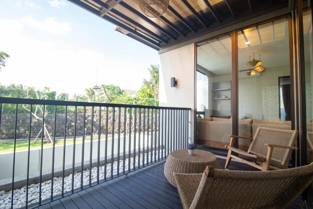 4-Bedroom Private Pool Villa Rental in Tanah Lot – Stylish Villa — image 11