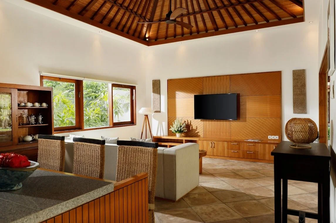 Stylish 3-Bedroom Villa in Pererenan Canggu – Comfortable & Peaceful Modern Tropical Villa — image 11