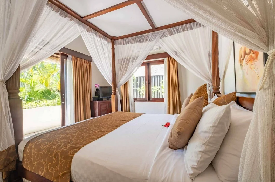 Stylish 3BR Villa with Private Pool & Sauna | Central Seminyak – BVI2093 — image 8