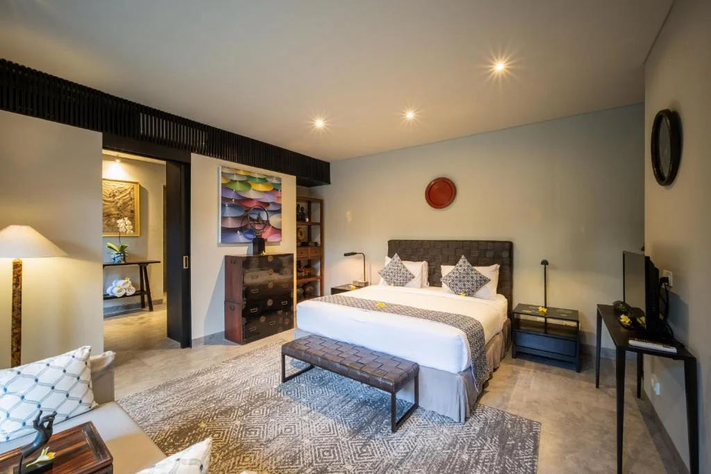 Stylish 4-Bedroom Villa in Central Seminyak – Walk to Beach & Eat Street – BVI1234 — image 18