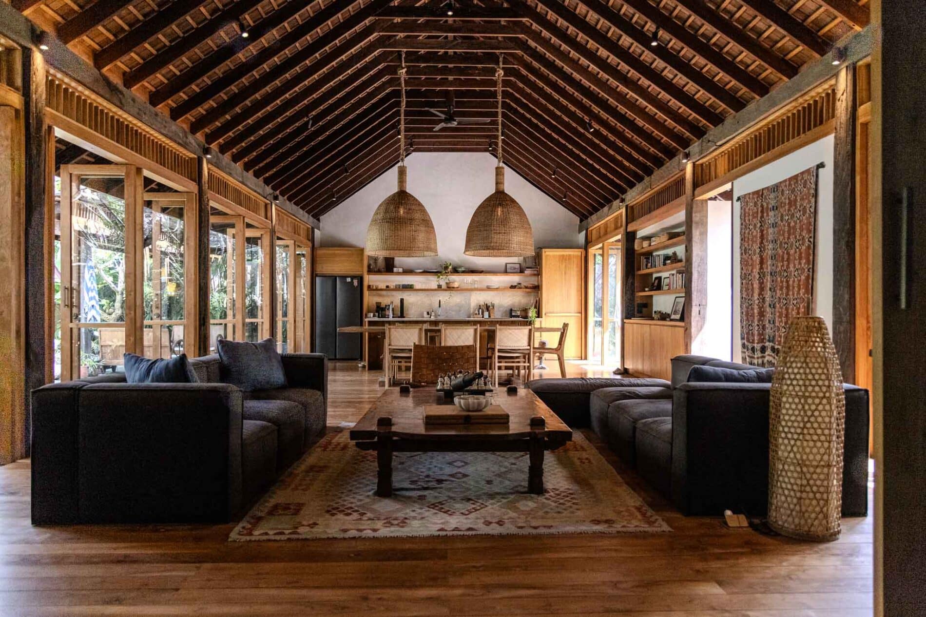 Sustainable 5-Bedroom Villa for Monthly Rent in Pererenan — image 4