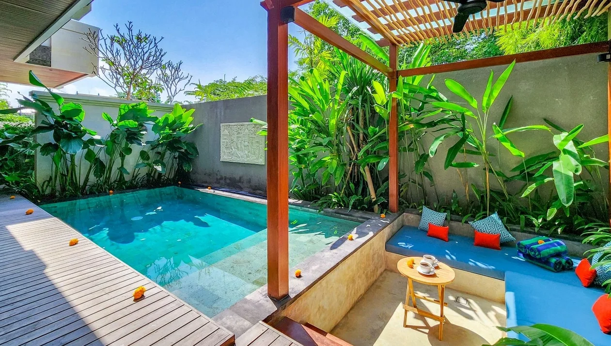 Tropical 2–3 Bedroom Villa with Private Pool, Walking Distance to Sanur Beach — image 4