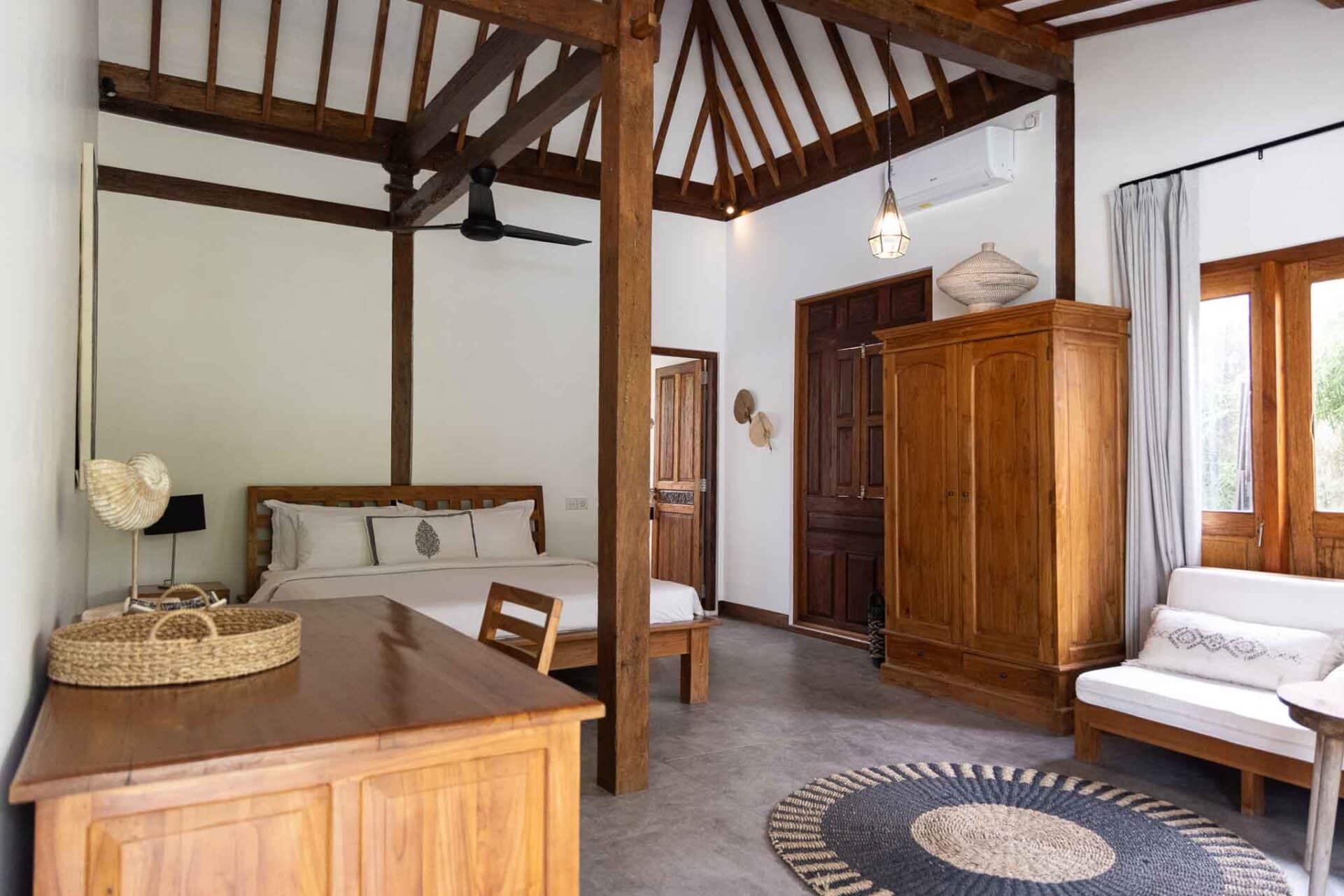 A great 4 bedroom villa in Berawa Canggu — image 19