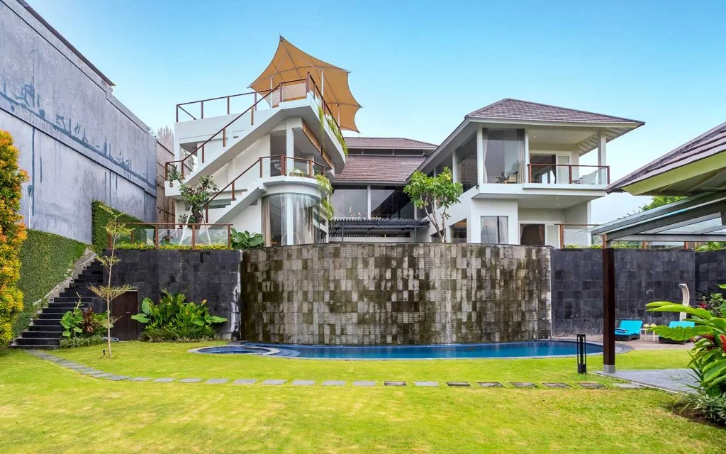 Luxury 8-Bedroom Ocean-View Villa in Pererenan – Event-Ready Paradise Near the Beach – BVI49007