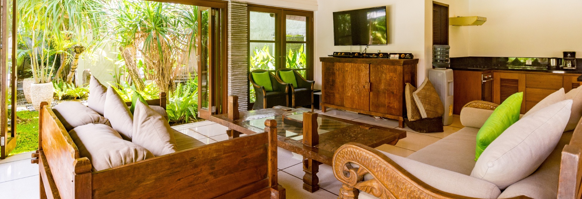 Villa Damai, 3 Bedroom Drupadi ~ Asia Holiday Retreats, Luxury Villas. Handpicked by Experts — image 3