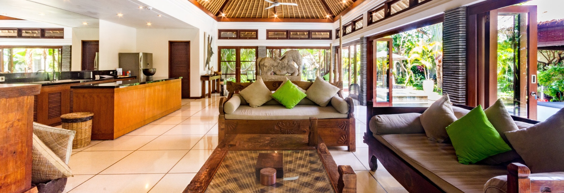 Villa Damai, 3 Bedroom Drupadi ~ Asia Holiday Retreats, Luxury Villas. Handpicked by Experts — image 8