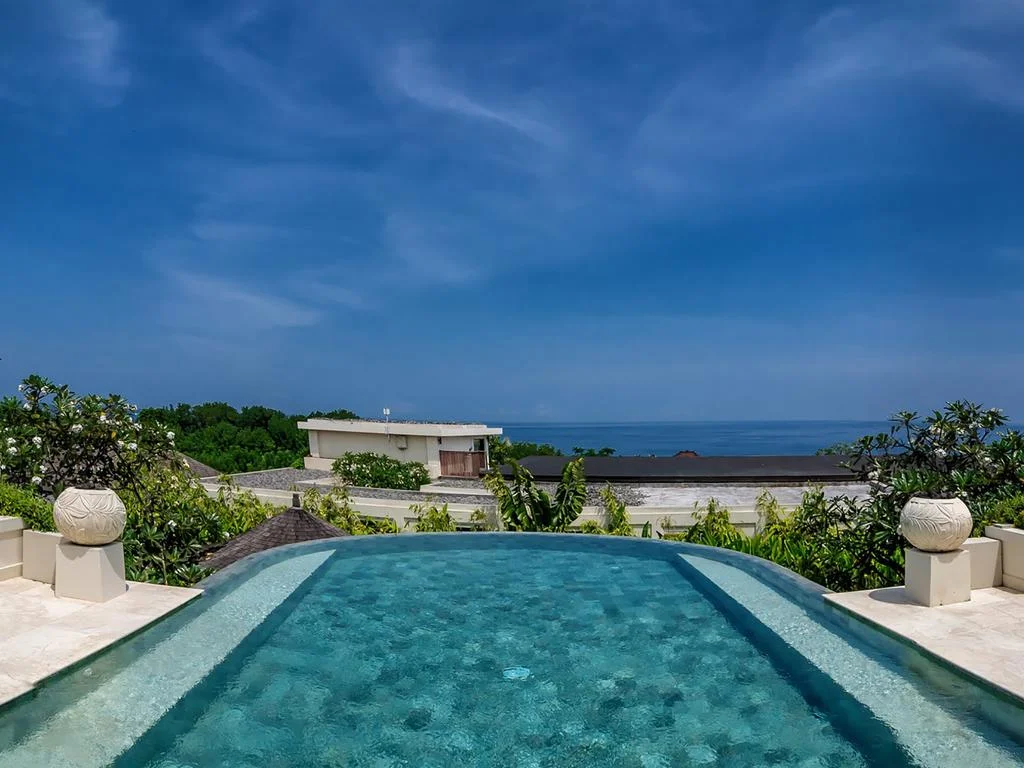 6-Bedroom Cliffside Villa with 2 Pools, Gym & Ocean Views – Near Pandawa Beach – BVI1072 — image 3