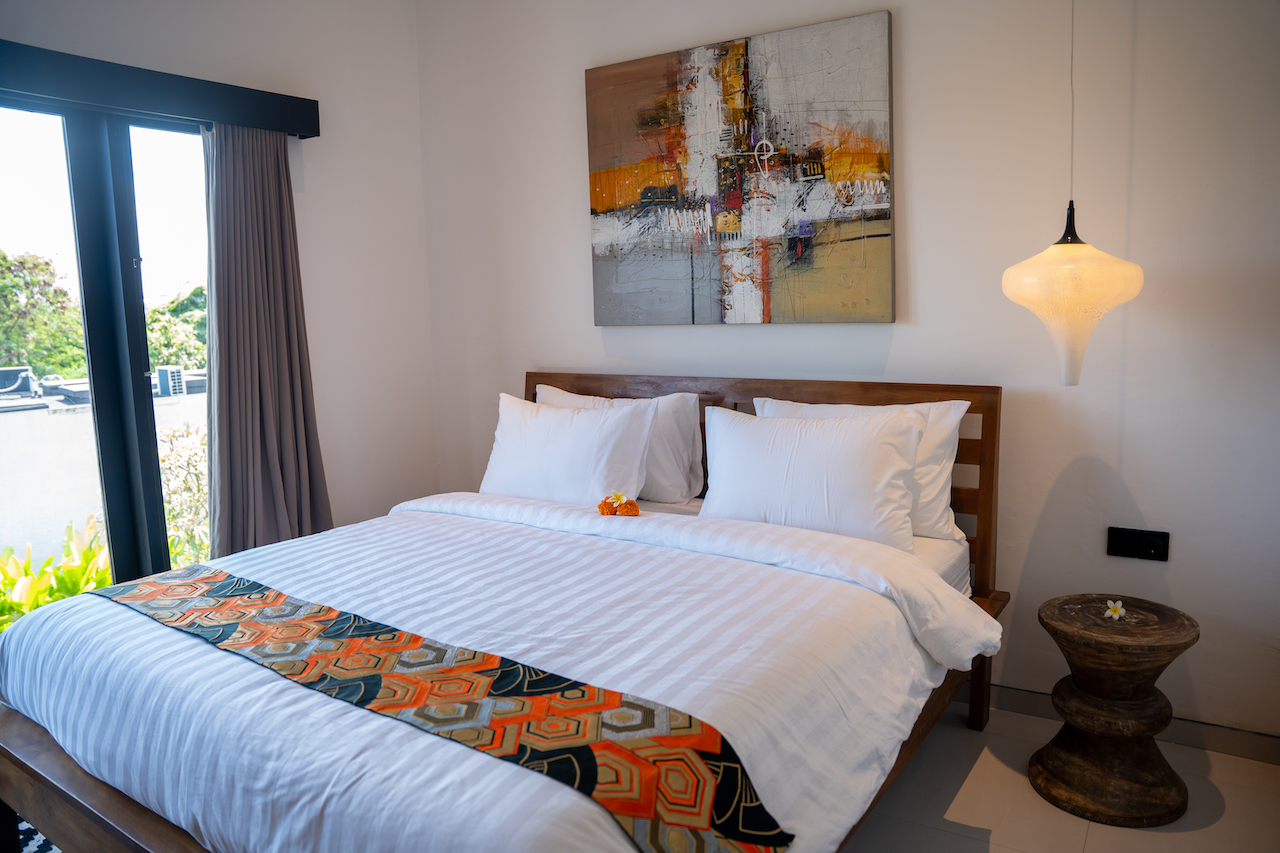 Elegant 3-Bedroom Home Overlooking Rice Fields in Tumbak Bayuh — image 14