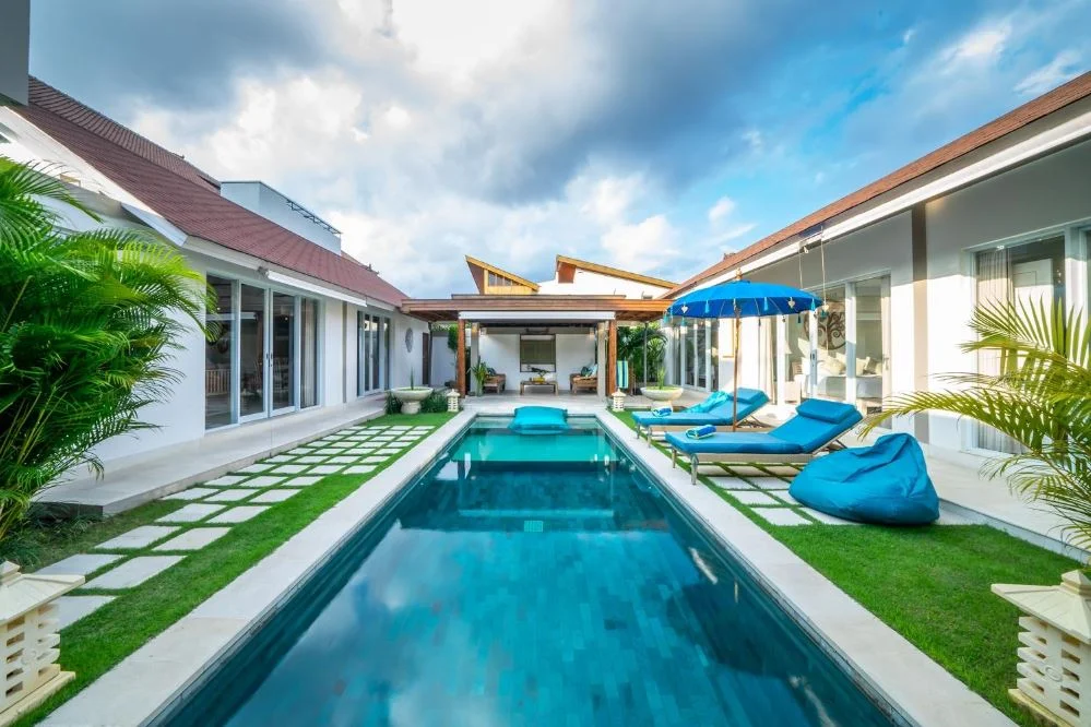 Chic 4-Bedroom Villa with Private Pool in Central Sanur – Walk to Beach & Shops — image 12