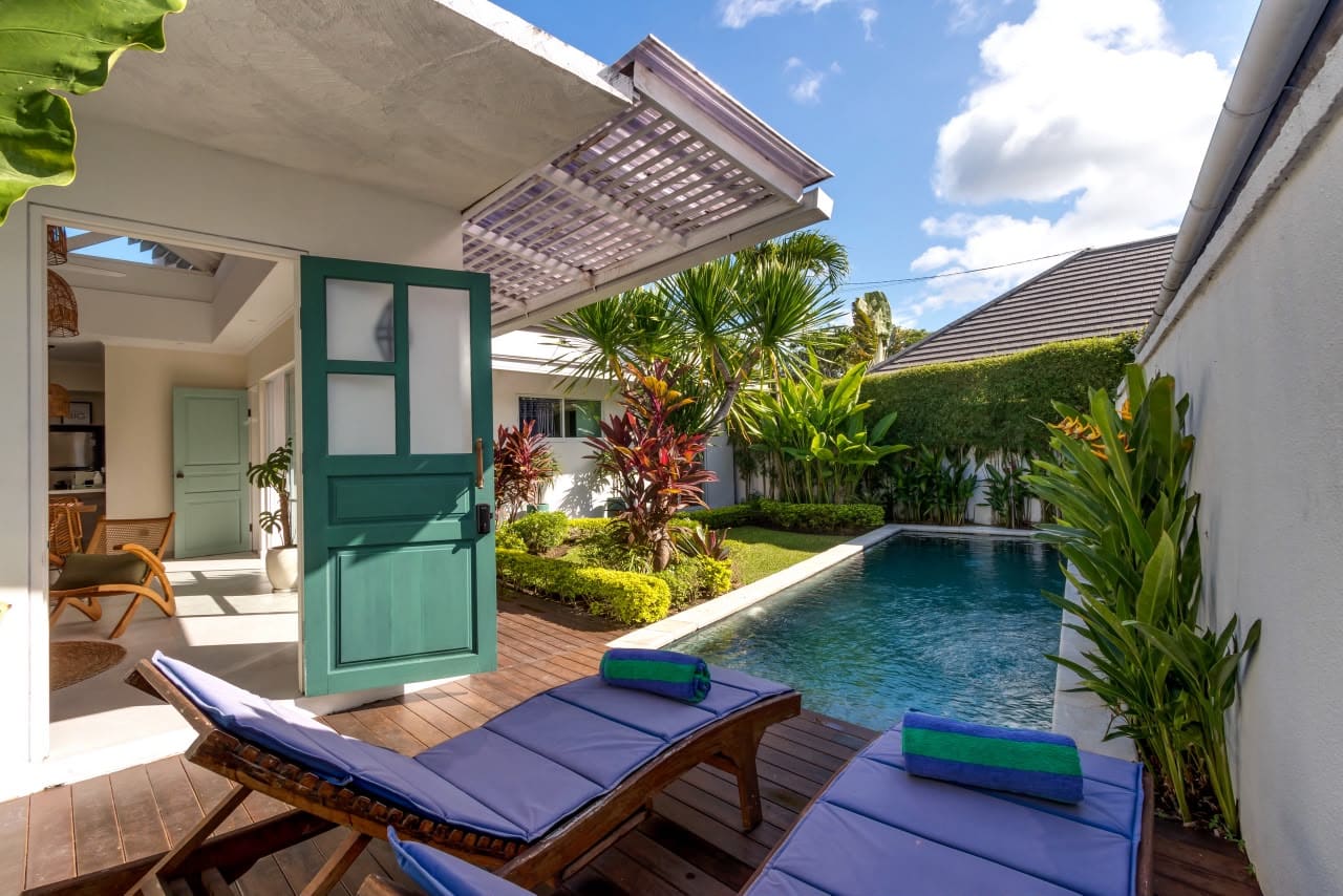 Modern 3 Bedroom Villa for Monthly & Yearly Rent in Berawa, Canggu — image 4