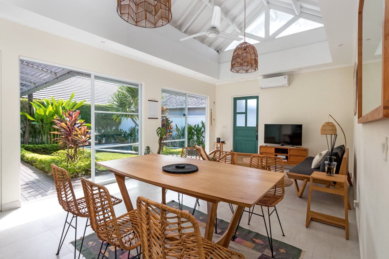 Modern 3 Bedroom Villa for Monthly & Yearly Rent in Berawa, Canggu — image 5