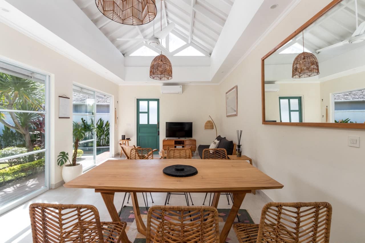 Modern 3 Bedroom Villa for Monthly & Yearly Rent in Berawa, Canggu — image 6
