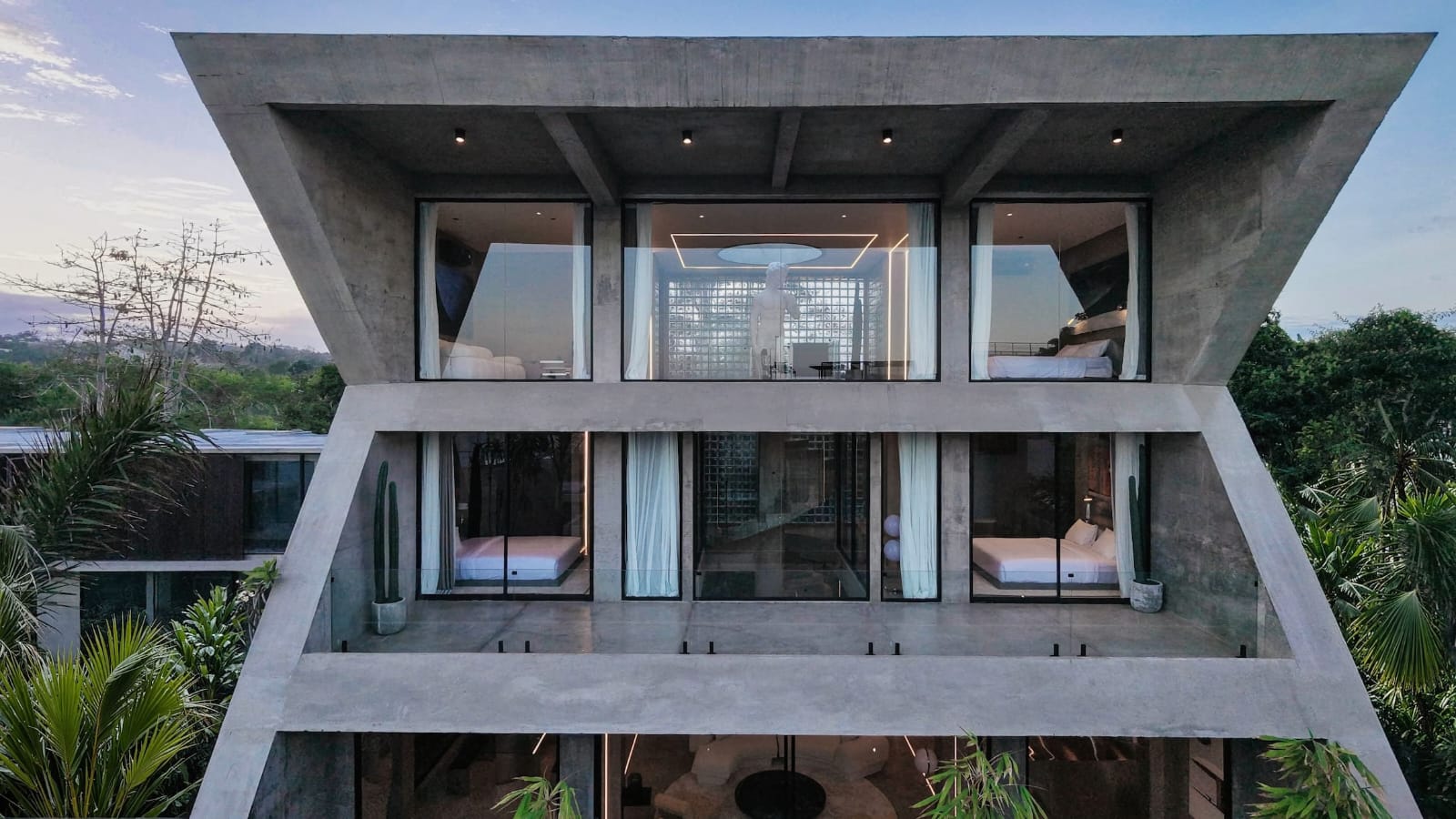 Spacious 3-Bedroom Ocean View Villa with Private Pool for Yearly Rental in Ungasan — image 1