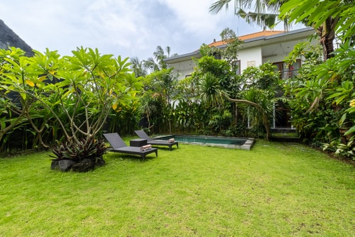 Casa Sweet Lips - 3BR Villa with Pool, Canggu in Pererenan, Bali — image 16