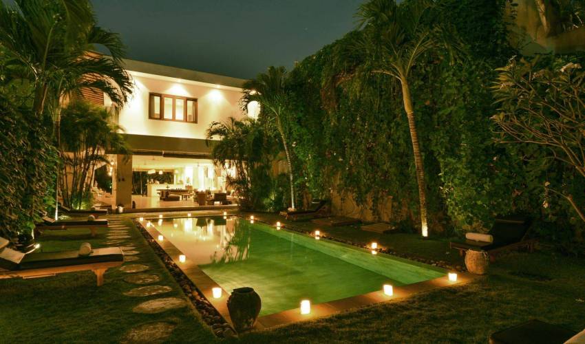 Seminyak Villa 3381 — image 2