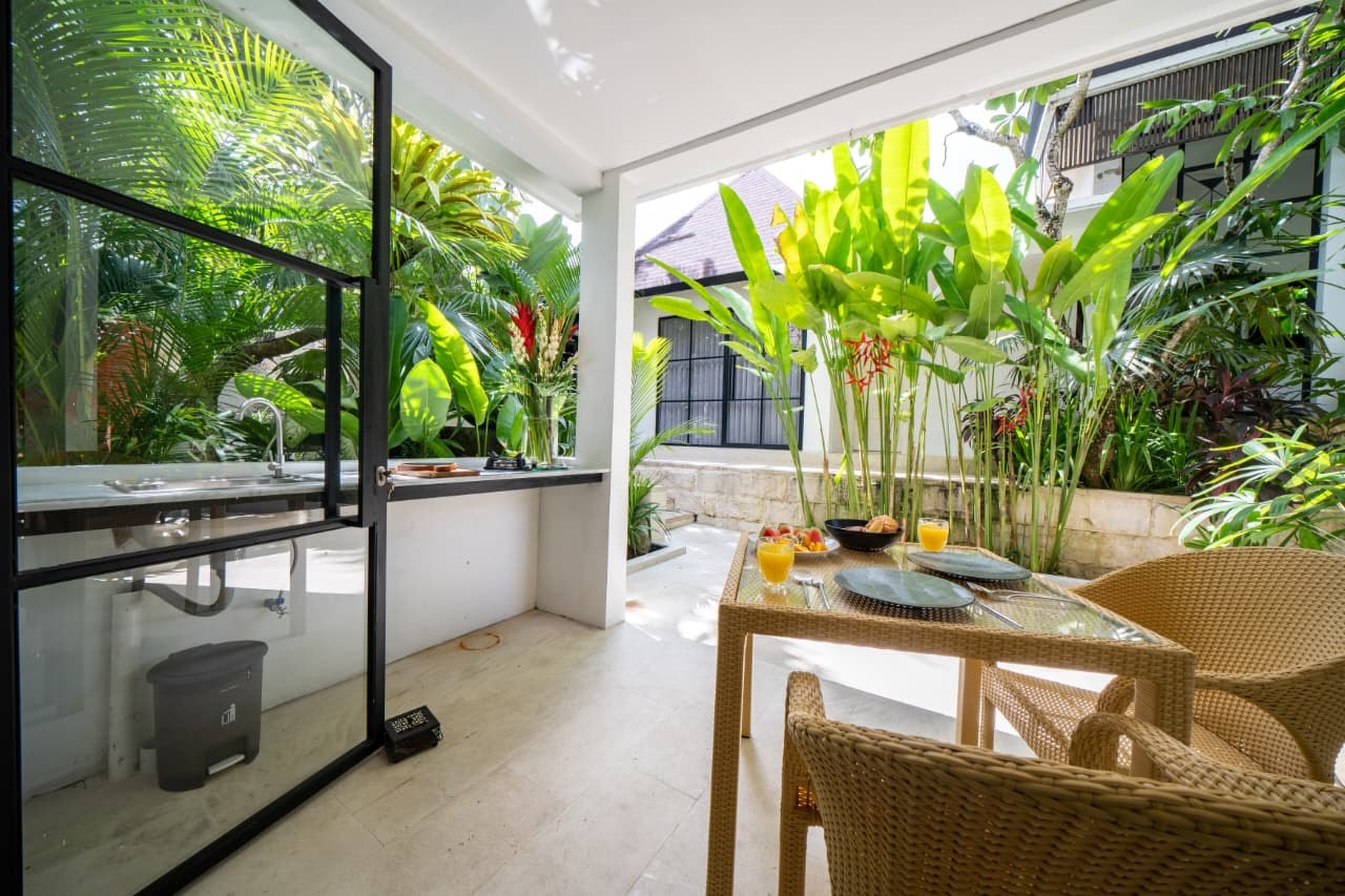 1BR Umalas Mini Villa | Shared Pool & BBQ Area in Kerobokan, Bali — image 7