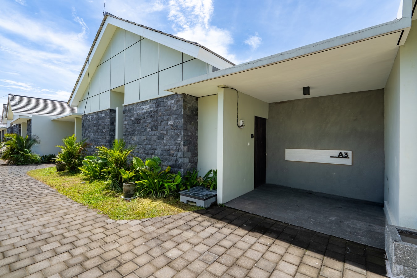 D'Pavilion A3 - 2 Bedroom Villa with Pool, Seseh in Pererenan, Bali — image 9