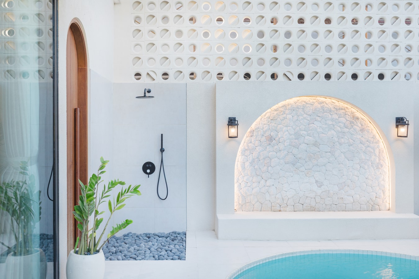 Casa Écru 2 - NEW 3 Bedroom Villa with Pool Berawa in Tibubeneng, Bali — image 19