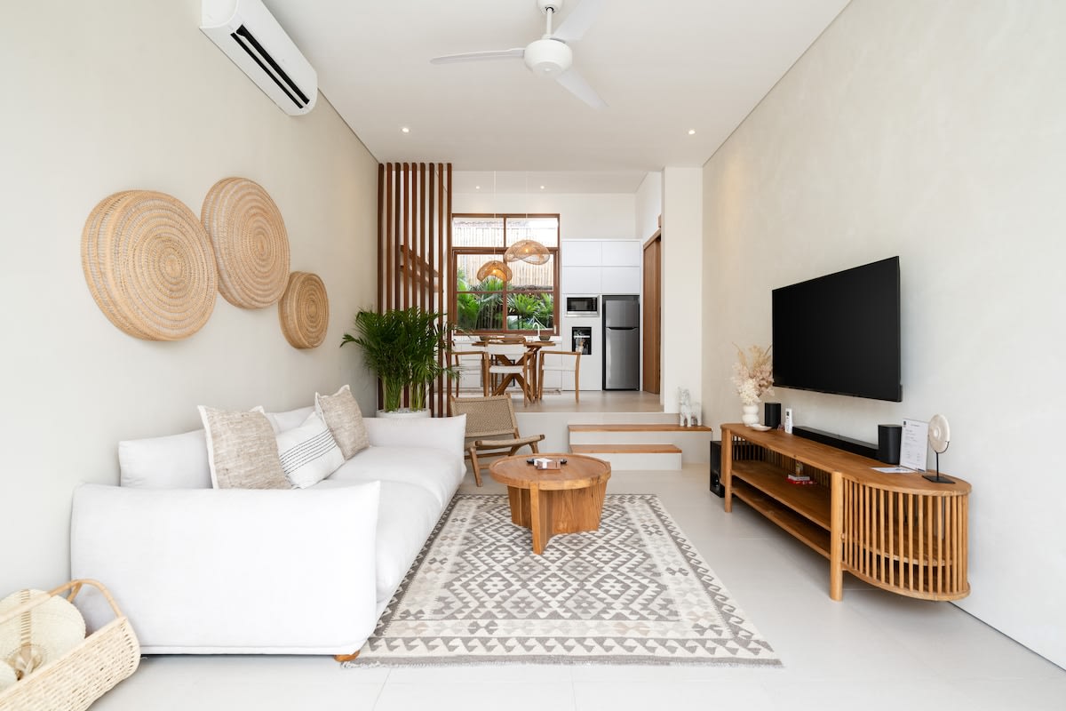 Villa Asri in Canggu — image 1